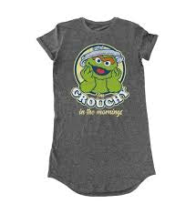 Sesame Street Grouchy In The Morning Large T-shirt