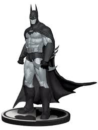 DC Comics Batman Black and White Statue Arkham Asylum