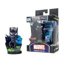 Marvel Black Panther Vibranium Glow Suit Mini Diorama